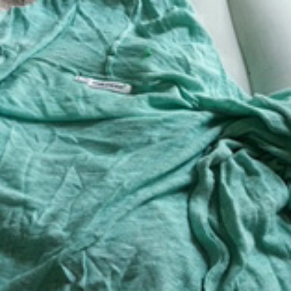 Shawl - Picture 1 of 1